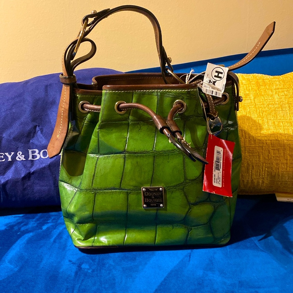Dooney and Bourke NWT rare and vintage drawstring handbag.